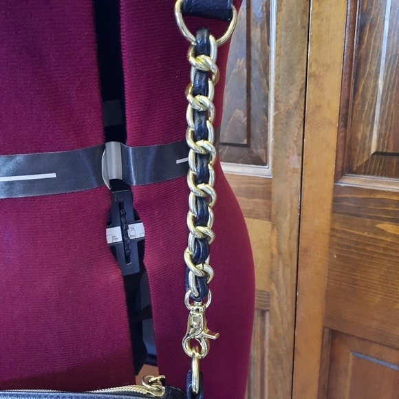 Vintage Y2K Betsey Johnson cream black faux leather quilted heart handbag purse - Picture 3 of 13